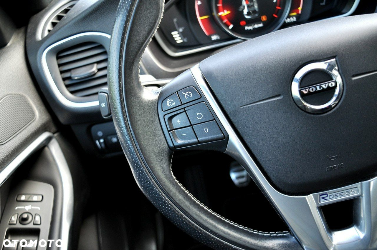 Volvo V40 T2 RDesign - 20