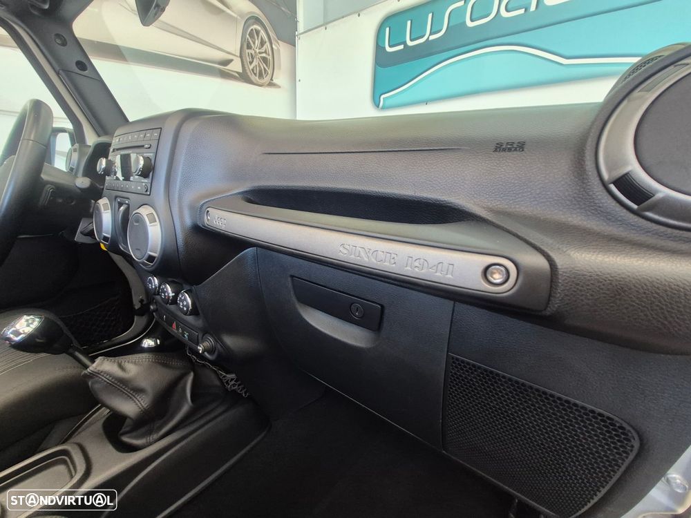 Jeep Wrangler 2.8 CRD MTX Sport 4L - 24