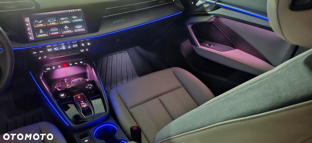 Audi A3 Limousine 40 TFSI quattro S tronic advanced - 36