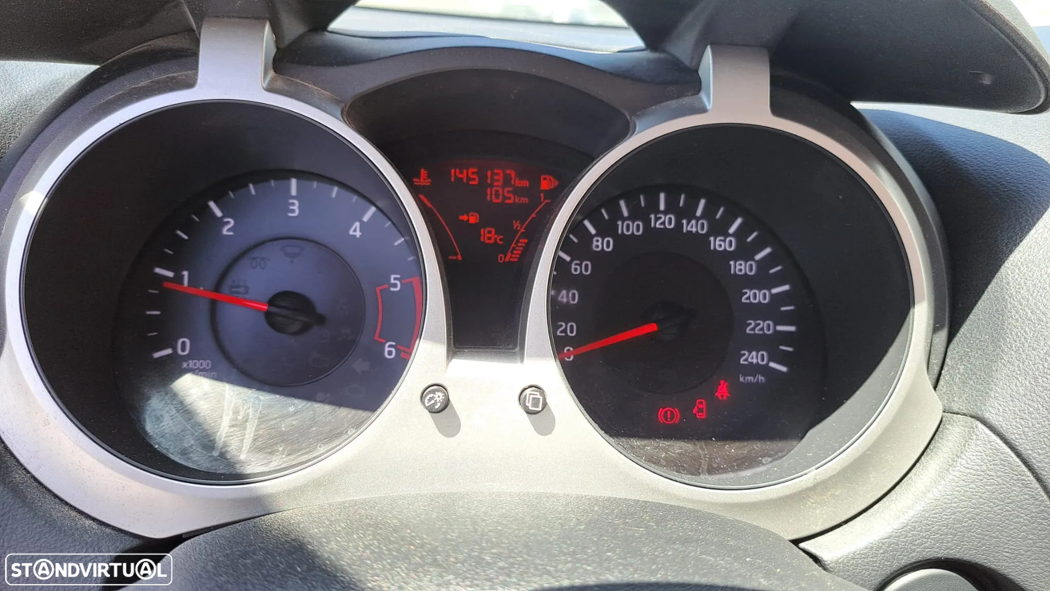 Nissan Juke 1.5 dCi N-Tec - 32