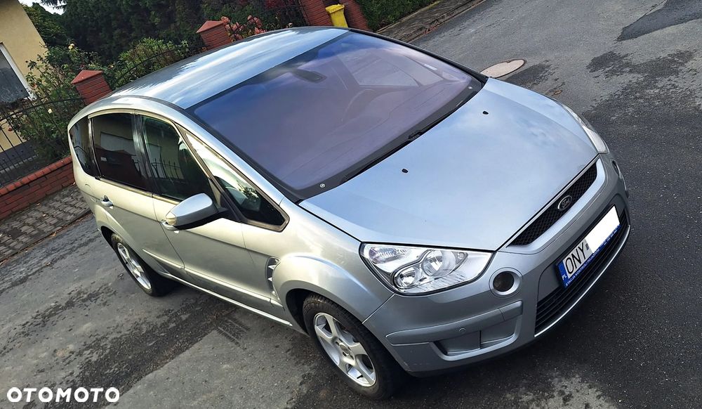 Ford S-Max - 35