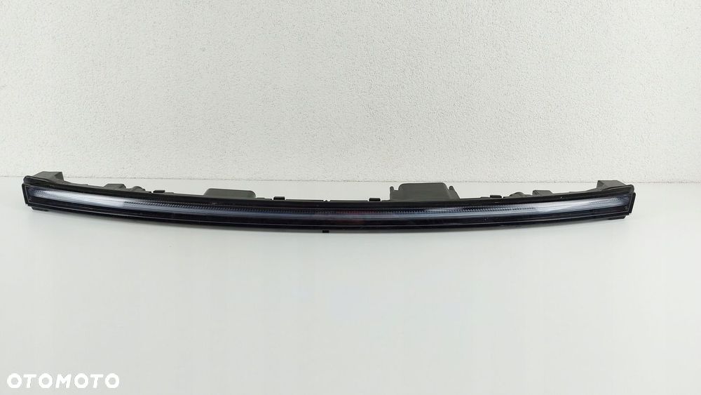 BLENDA LAMPA LED PRZEDNIA MERCEDES EQA H243 A243 - 3