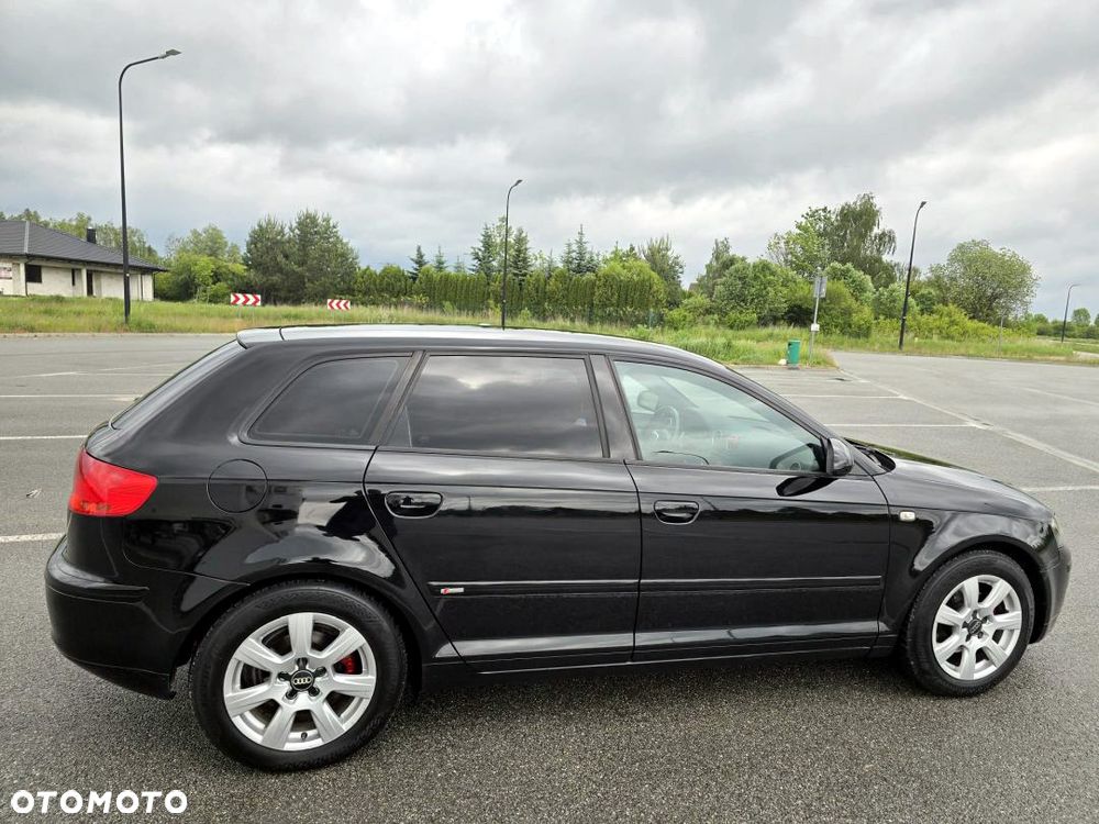 Audi A3 Sportback 2.0 TDI DPF S tronic S line Sportpaket (plus) - 37