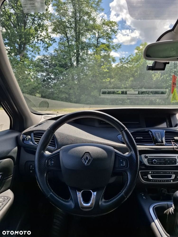 Renault Grand Scenic Energy dCi 130 Start & Stop Euro 6 Bose Edition - 9