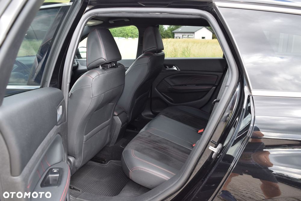 Peugeot 308 PureTech 225 EAT8 Stop & Start GT - 25