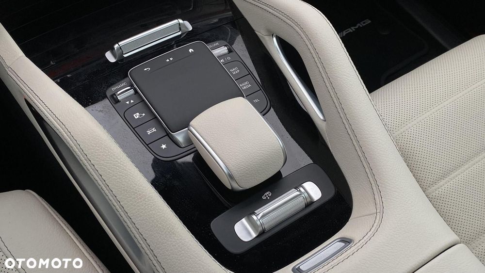 Mercedes-Benz GLS - 15