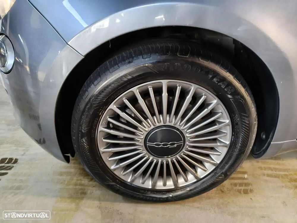 Fiat 500e 42 kWh Icon - 28