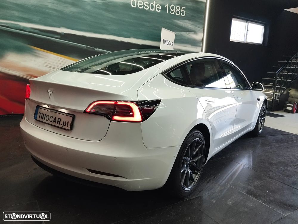 Tesla Model 3 Tração Traseira - 5