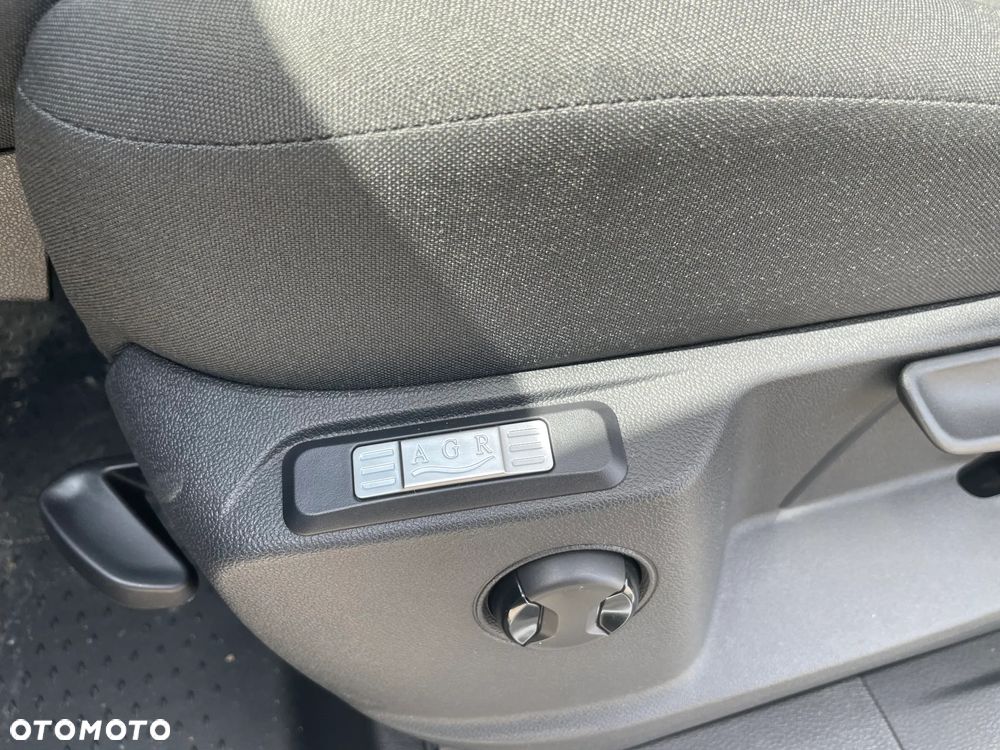 Ford Transit Connect - 24
