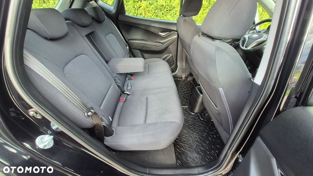 Hyundai ix20 1.4 Sonderkontingent - 26