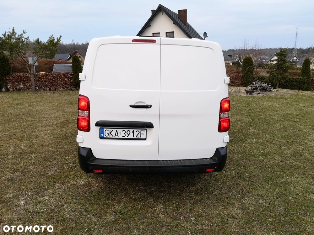 Opel Vivaro - 10