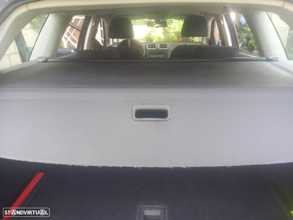 VW Golf Variant 1.6 TDi Confortline - 13