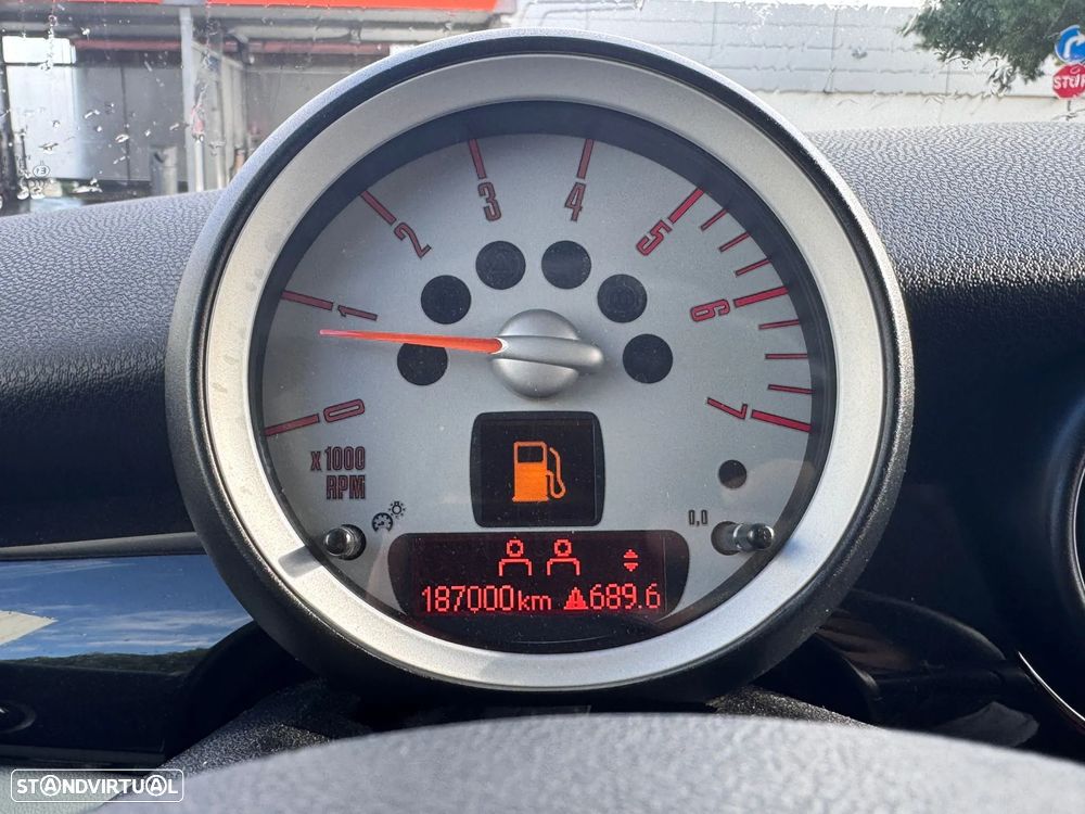 MINI 3 Portas Cooper D - 11