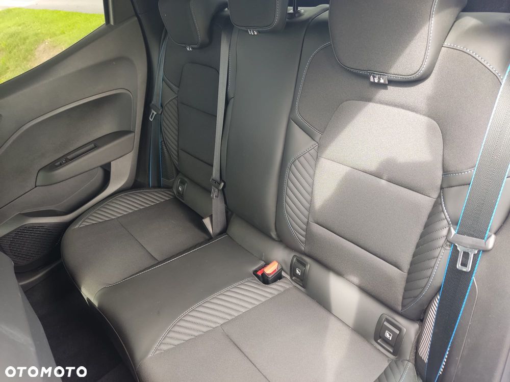 Renault Clio - 27