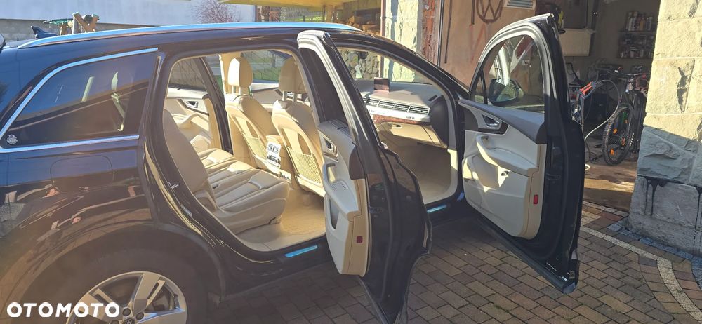 Audi Q7 - 17