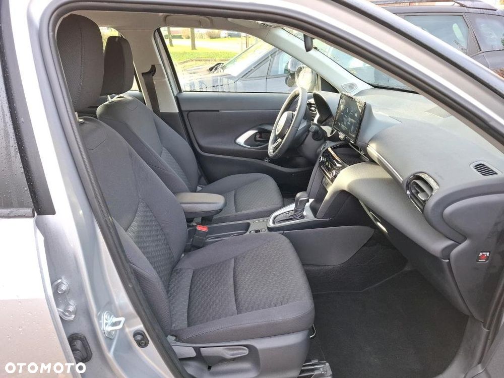 Toyota Yaris Cross - 6