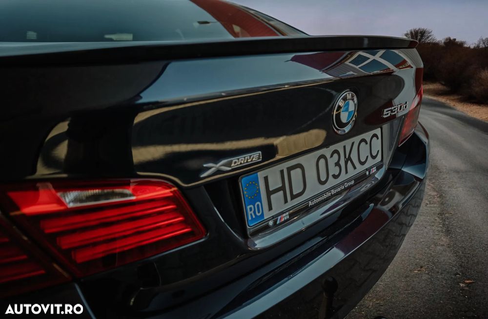 BMW Seria 5 530d xDrive AT - 5
