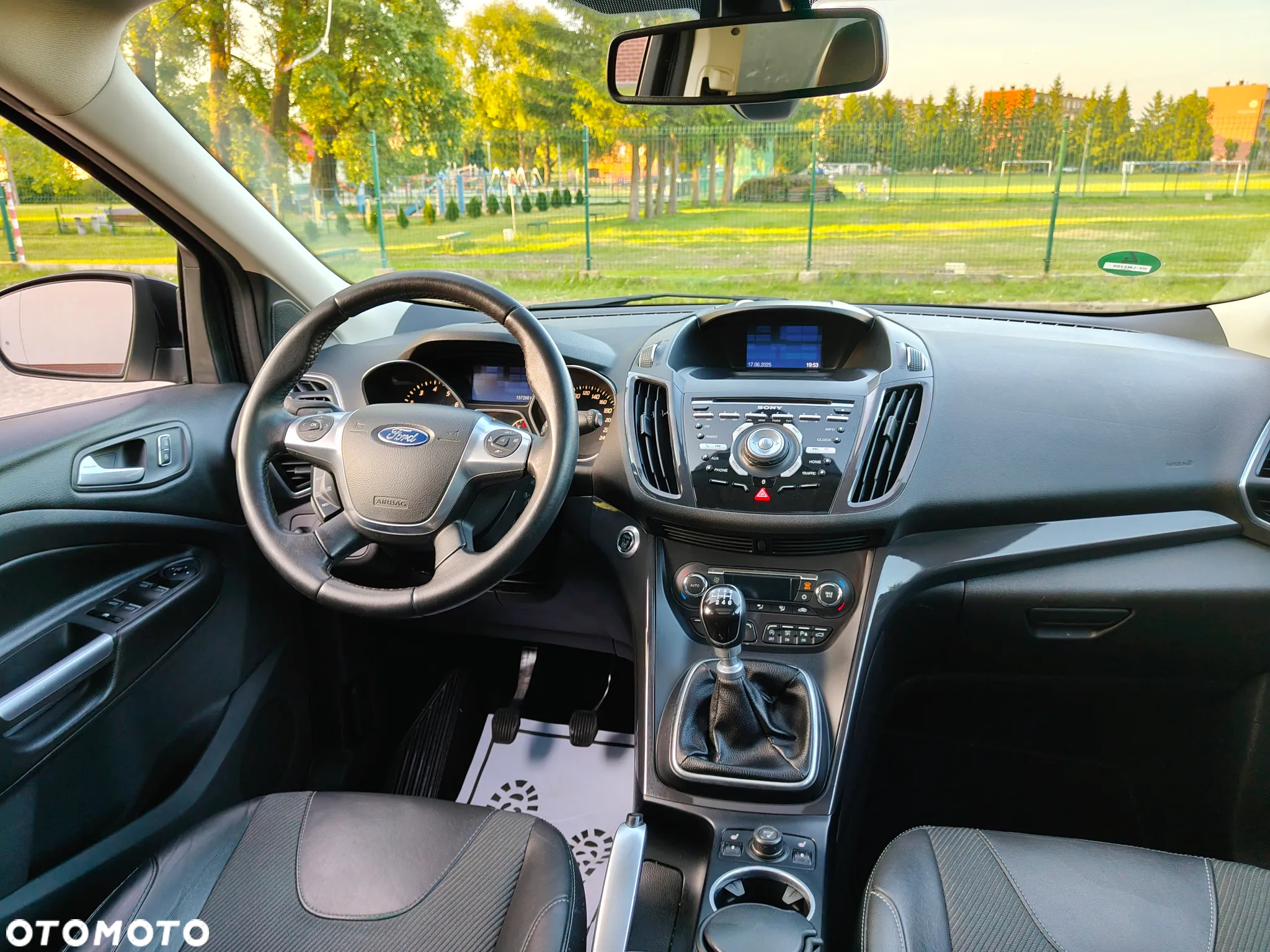Ford Kuga 1.5 EcoBoost 2x4 Individual - 9