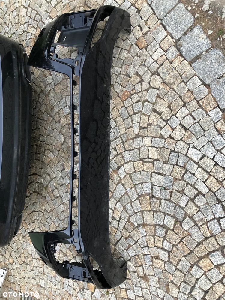 AUDI RSQ8 Q8 4M0 ZDERZAK GRIL BLACK S-LINE NOWE OEM 2024- - 4