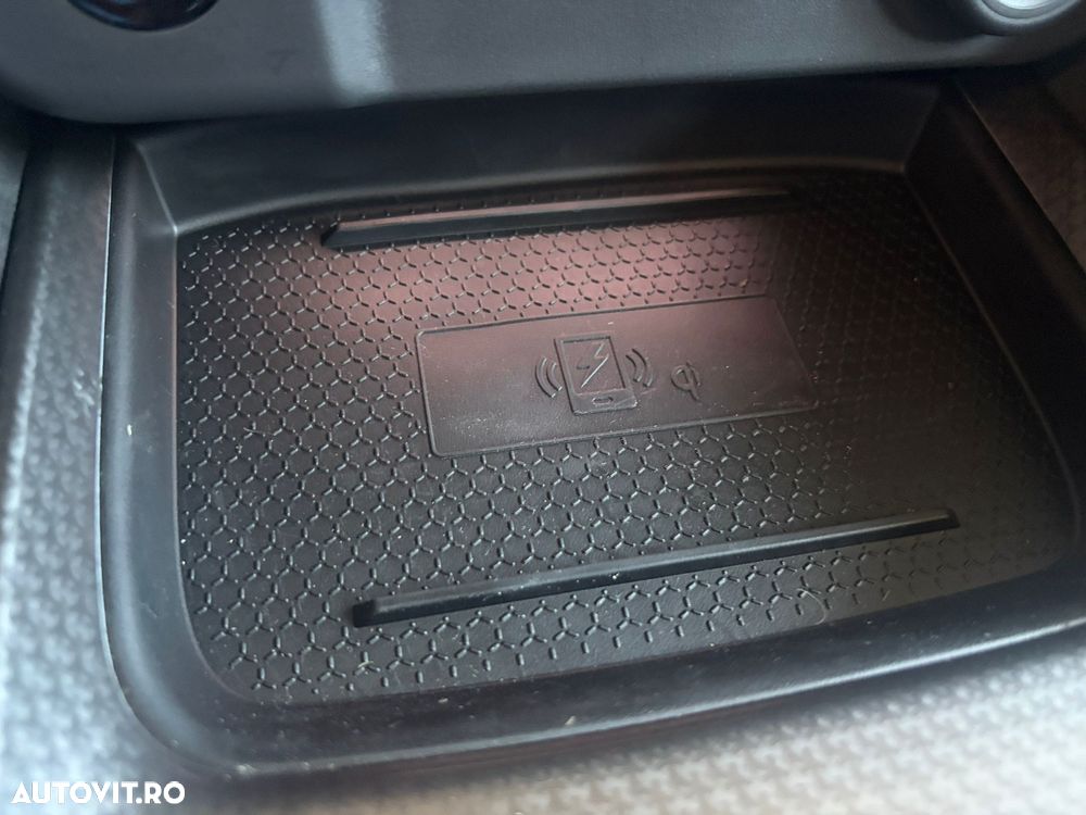 NISSAN Qashqai 2025 — imagine 18