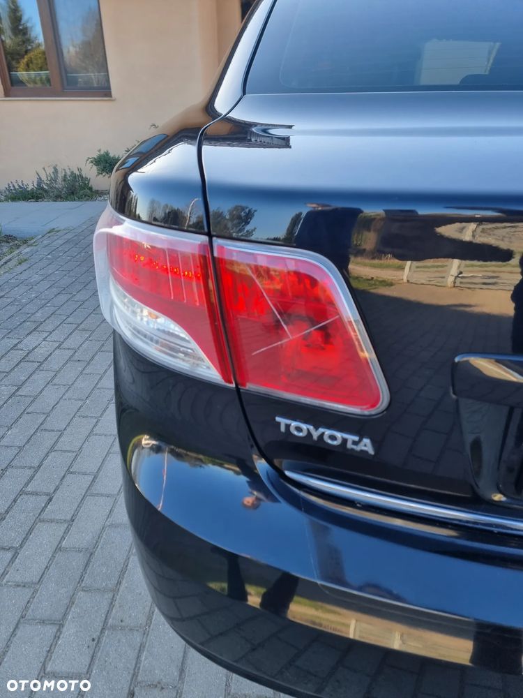 Toyota Avensis - 7