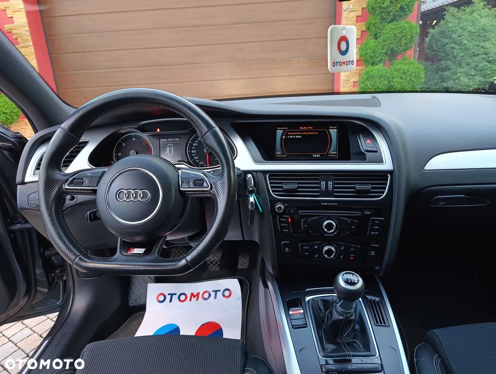 Audi A4 Avant 2.0 TDI DPF clean diesel quattro S line Sportpaket - 30