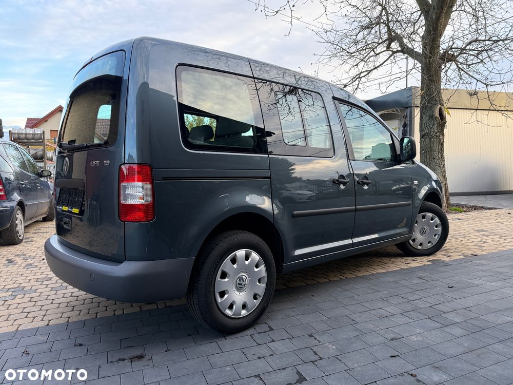 Volkswagen Caddy 1.6 Life (7-Si.) - 3