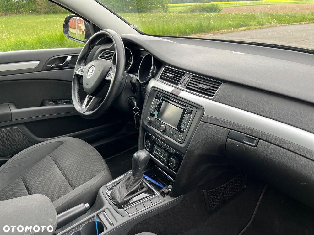 Skoda Superb 2.0 TDI Green tec DSG Ambition - 13