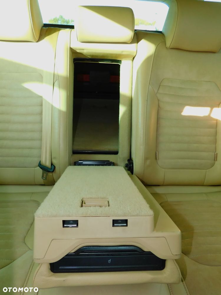 Volkswagen Passat 2.0 TDI Comfortline DSG - 23