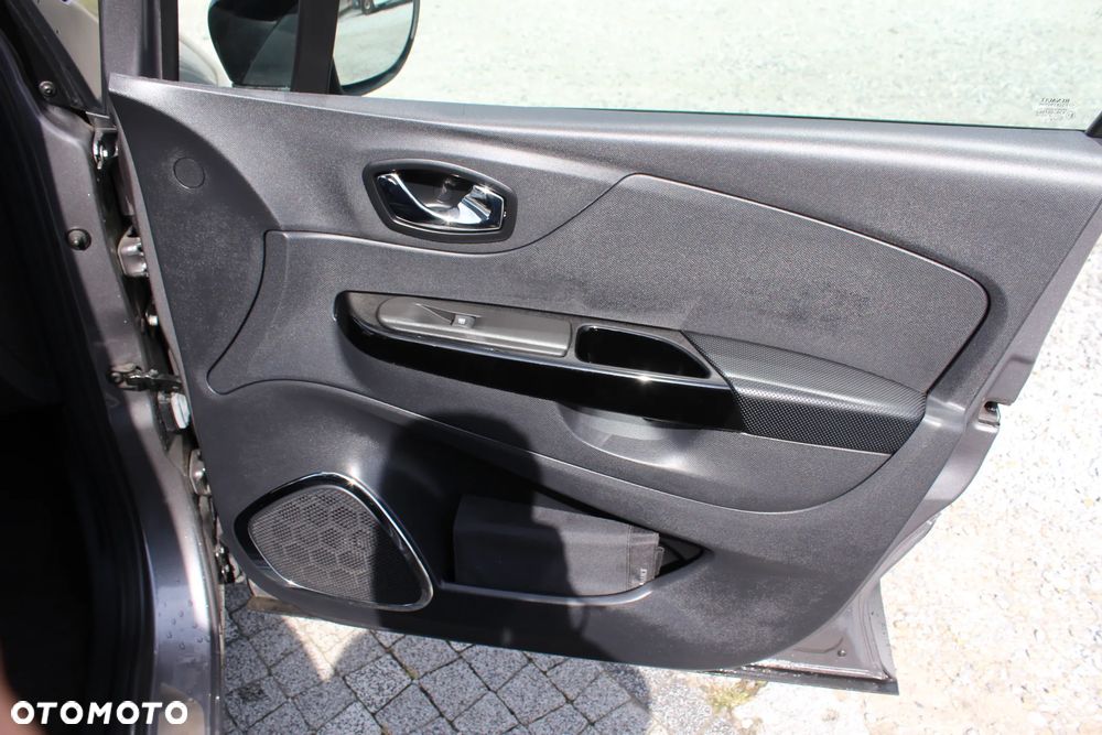 Renault Captur TCe 120 EDC Helly Hansen - 22