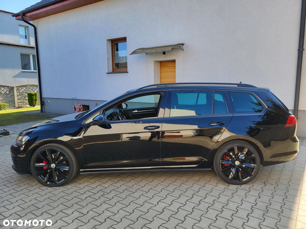 Volkswagen Golf GTD (BlueMotion Technology) DSG - 2