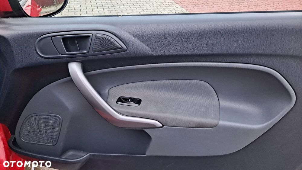 Ford Fiesta - 18