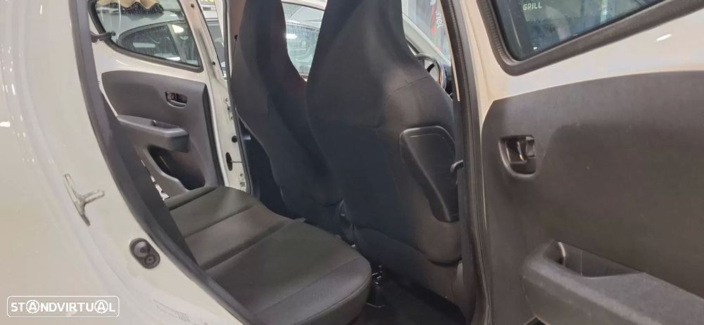 Citroën C1 1.0 VTi Shine - 3