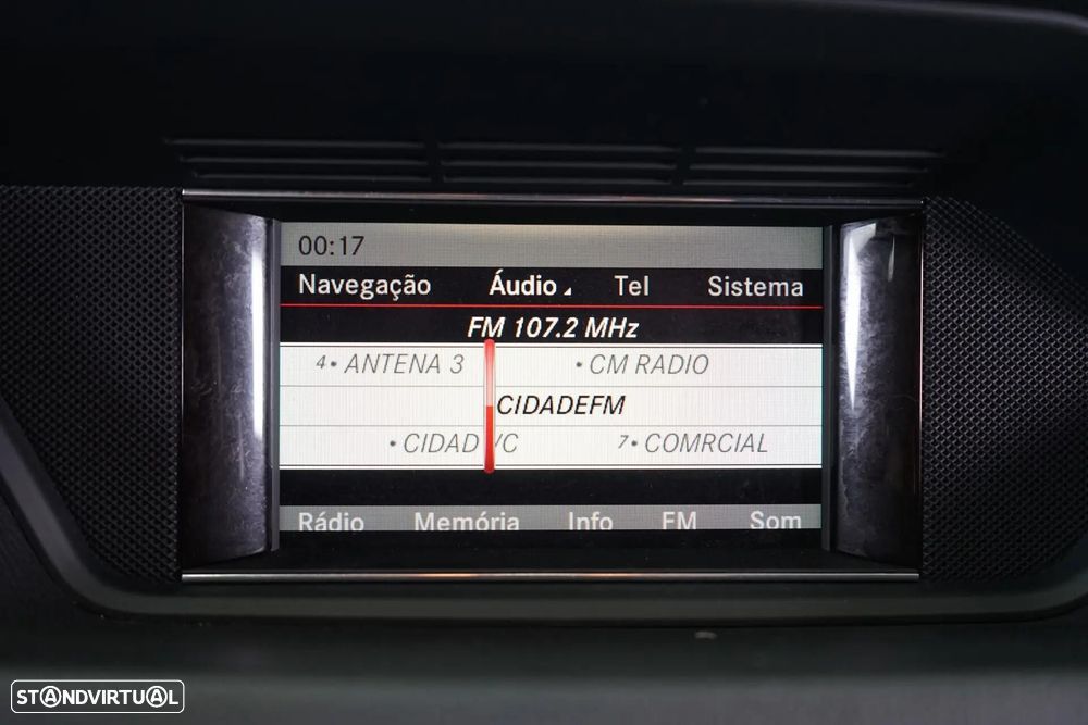 Mercedes-Benz E 250 CDi Elegance BlueEfficiency Auto. - 35