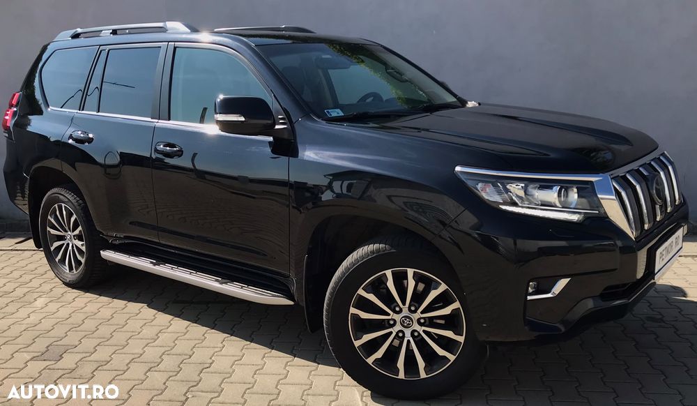 Toyota Land Cruiser - 3
