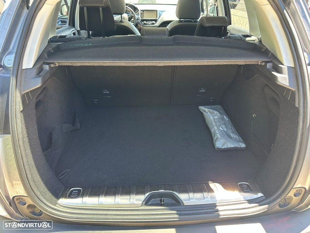 Peugeot 2008 1.6 BlueHDi Allure - 13