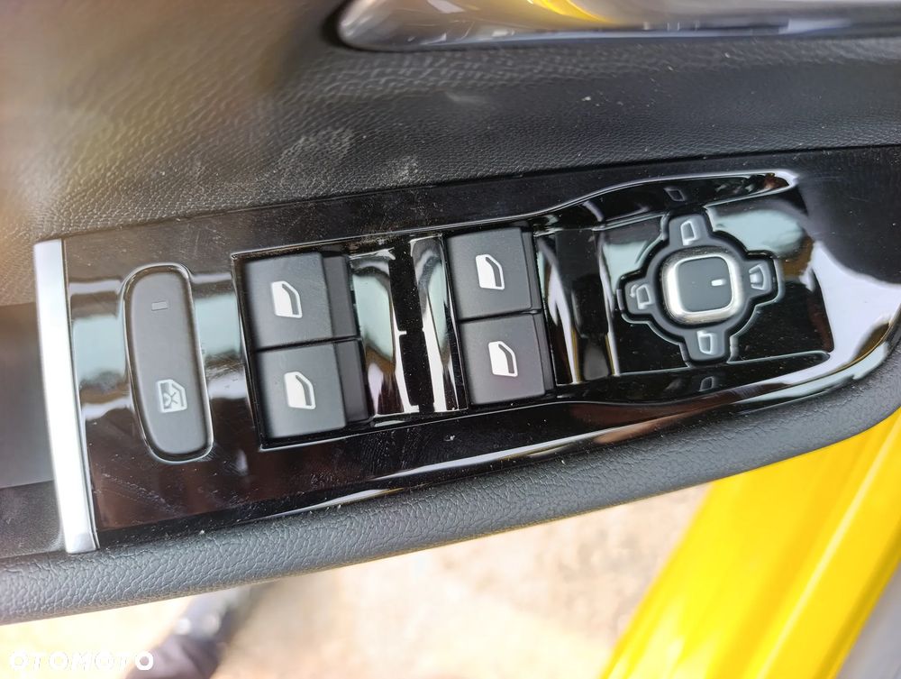 Opel Astra 1.2 Turbo Business Elegance - 31