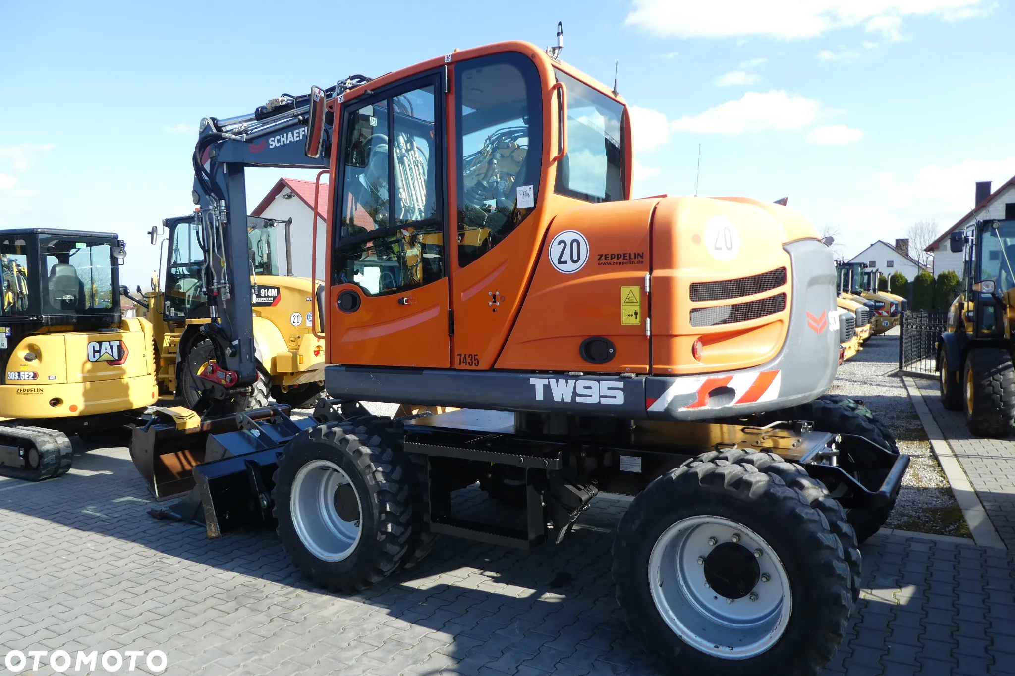 Schaeff TW 95 Z NIEMIEC TRZY ŁYZKI 2200 MTG - 38