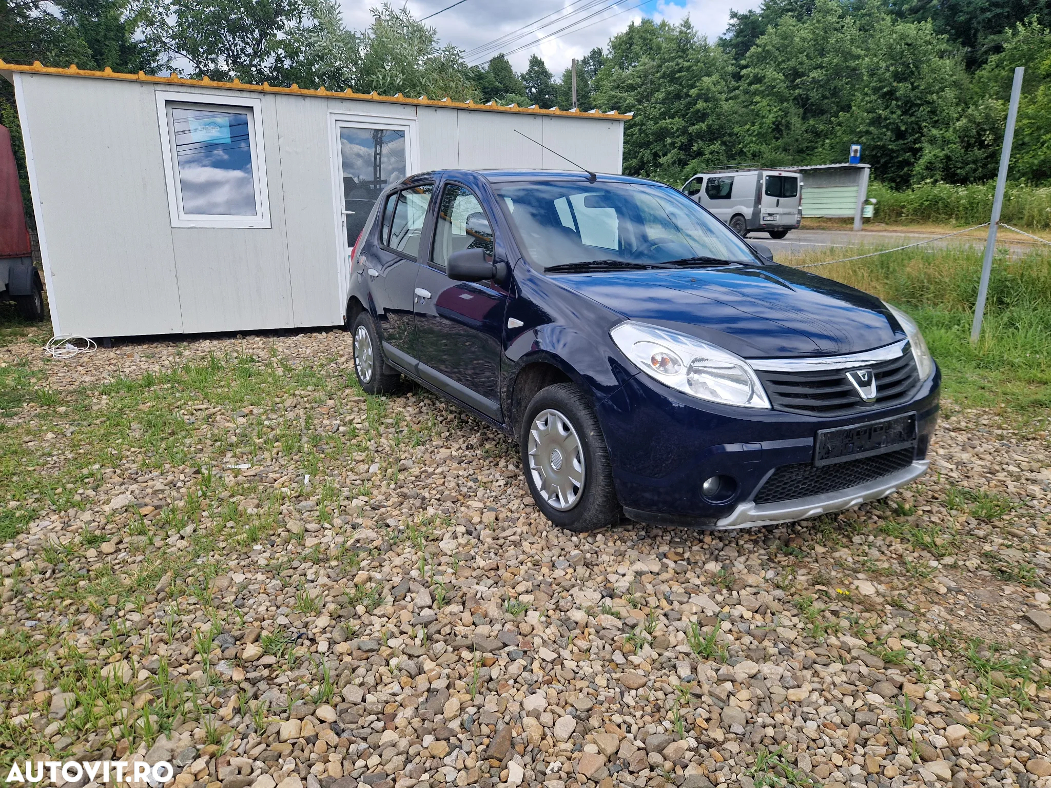 Dacia Sandero 1.2 16V 75 Laureate - 2