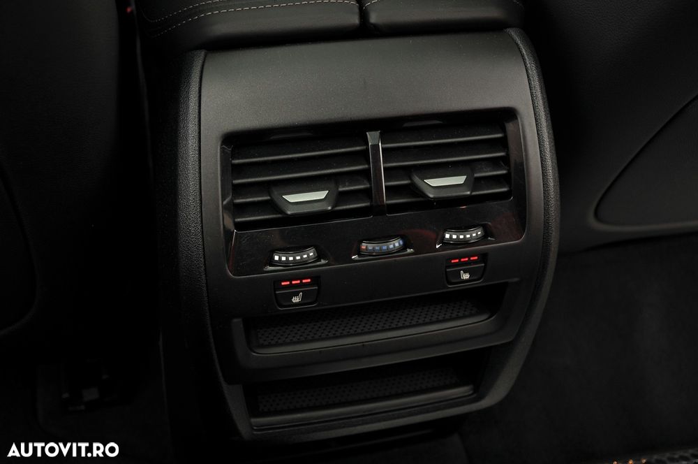 BMW X5 xDrive40d - 30