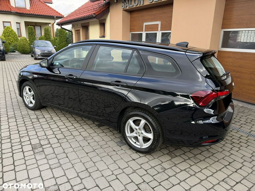 Fiat Tipo 1.4 T-Jet 16v Lounge EU6 - 10
