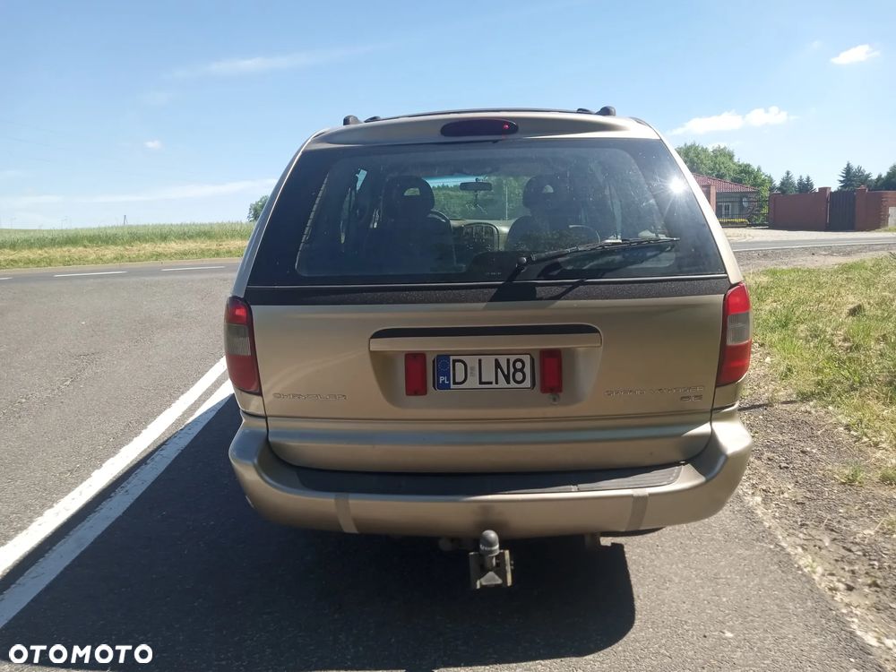 Chrysler Grand Voyager 3.3L LX - 9