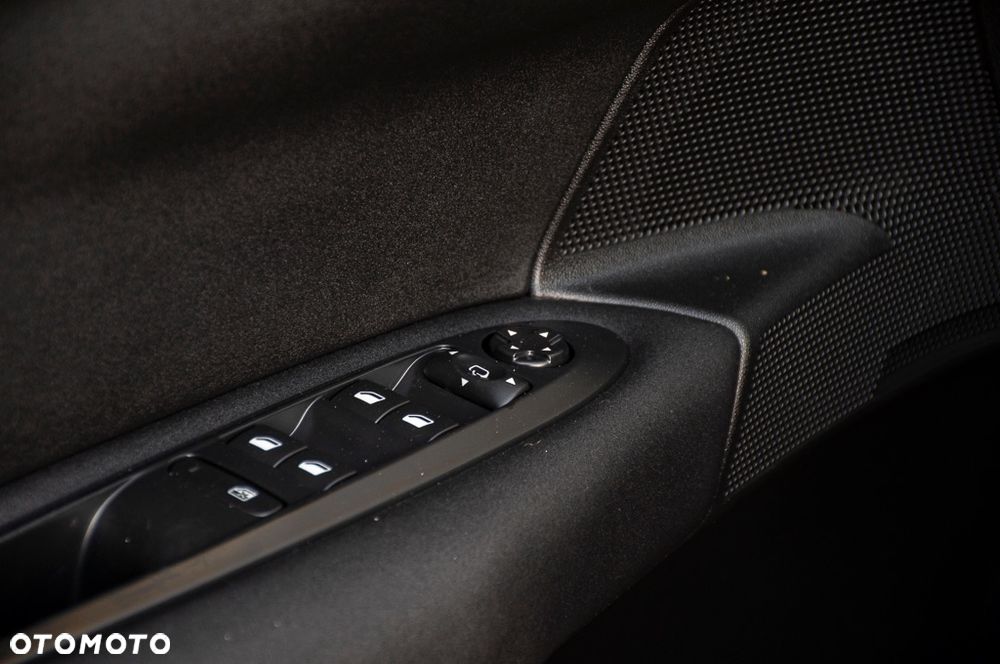 Citroën C4 BlueHDi 120 Stop&Start Business Class - 36