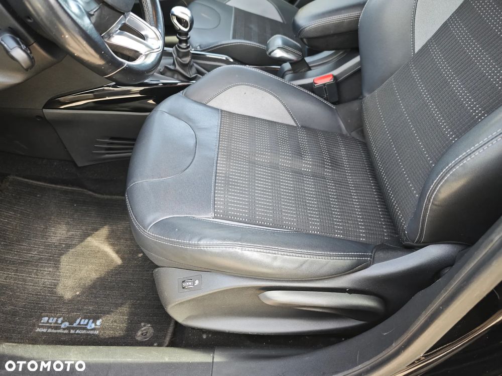 Peugeot 2008 BlueHDi FAP 120 STOP & START Crossway - 39