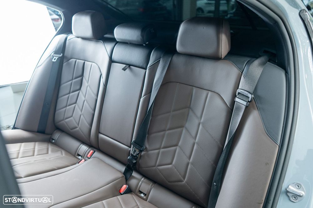 BMW i5 eDrive40 Pack Desportivo M - 9