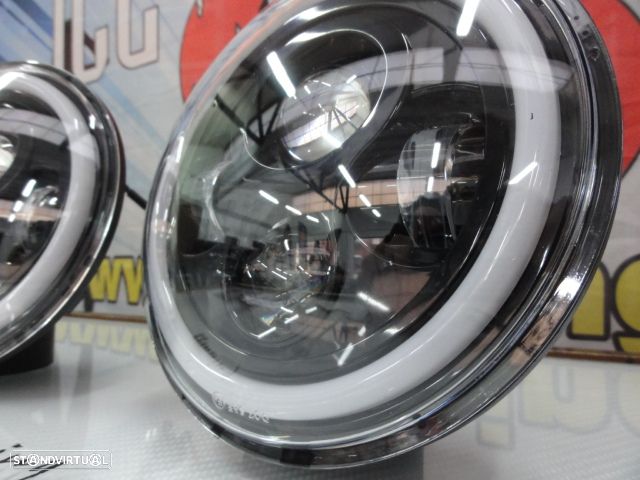Faróis FULL LED CREE de 7 polegadas com médios, maximos, Angel eyes e pisca em led fundo preto, compatíveis com Hummer, Jeep Wrangler JK TJ LJ, Land Rover Defender, Mercedes classe G W463, Nissan, Suzuki, veículos 4x4, Harley Davidson. - 7