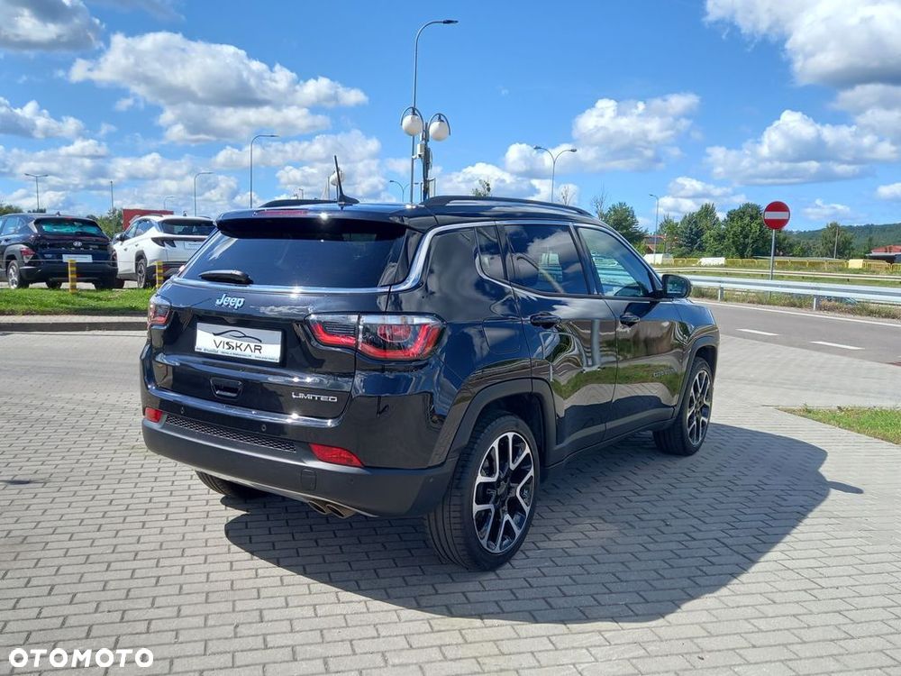 Jeep Compass - 8