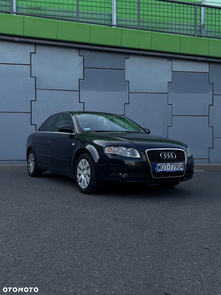 Audi A4 Limousine - 2