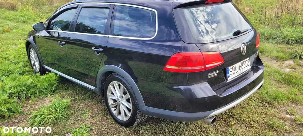 Volkswagen Passat 2012 photo 3