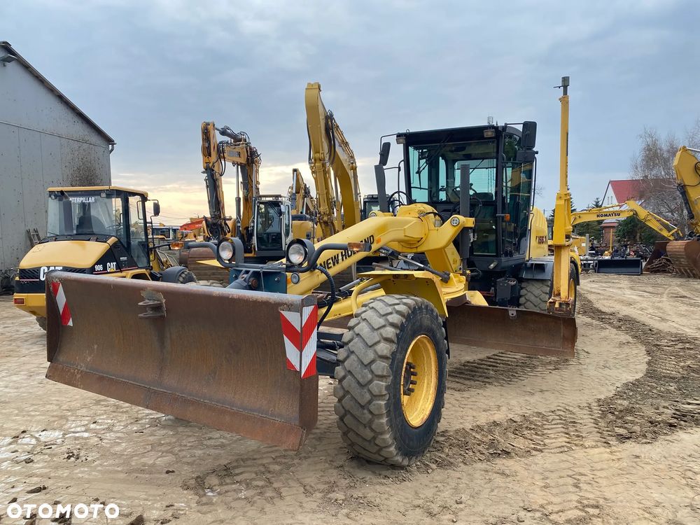 New Holland F156.7A, 10300 MTH, INSTALACJA DO NIWELACJI TRIMBLE 3D, Z NIEMIEC, NAPĘD 6X6, ZRYWAK, PRZEDNI PŁUG, - 9